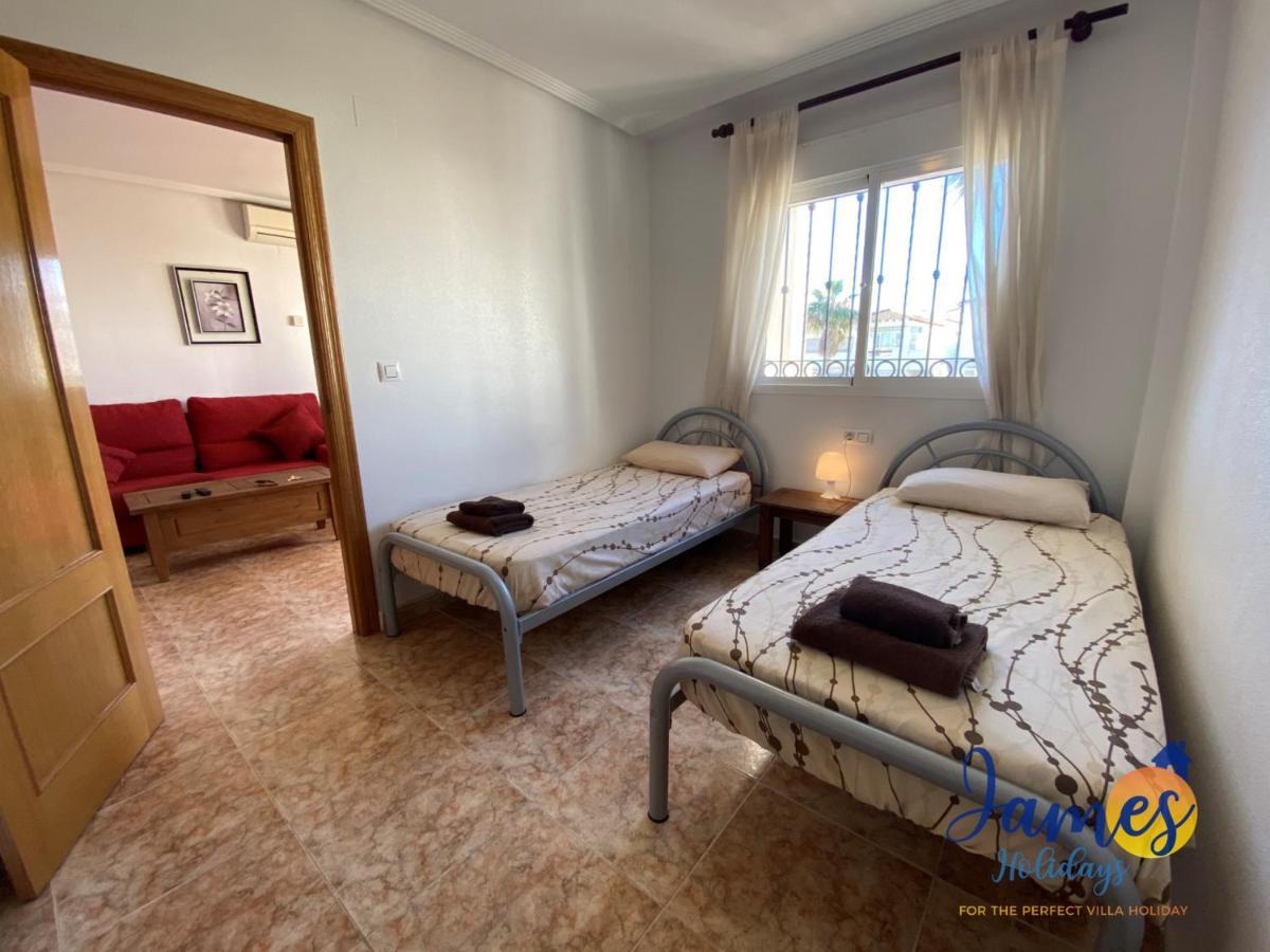 La Cinuelica, R3 1St Floor Apartment Com Pool L149 Торевьиа Экстерьер фото
