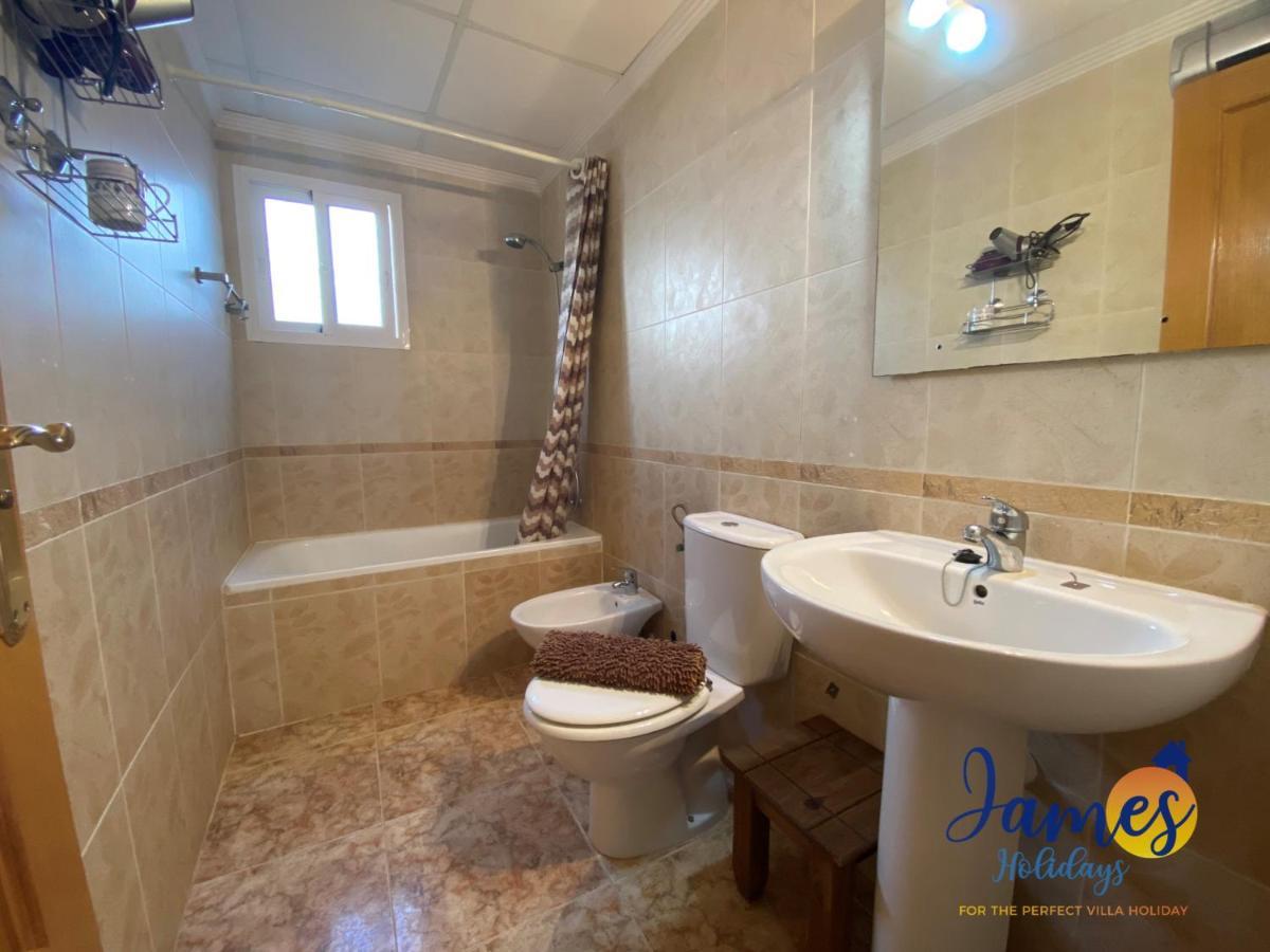La Cinuelica, R3 1St Floor Apartment Com Pool L149 Торевьиа Экстерьер фото