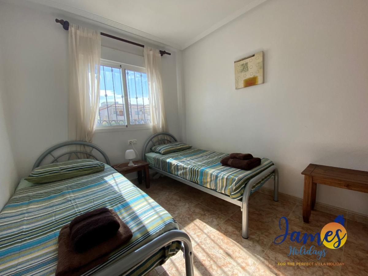 La Cinuelica, R3 1St Floor Apartment Com Pool L149 Торевьиа Экстерьер фото